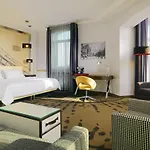 Szálloda Le Meridien Grand 5*