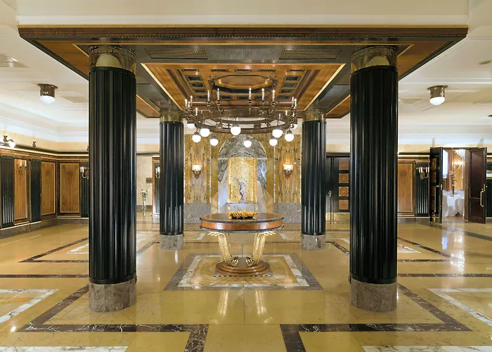 Hotel Le Meridien Grand