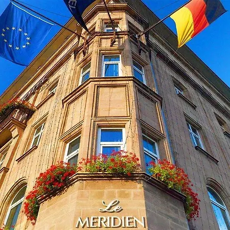 Le Meridien Grand מלון