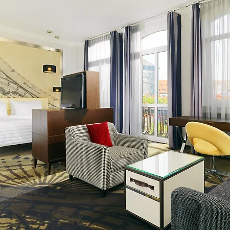 Le Meridien Grand Hotel