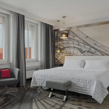 Le Meridien Grand Hotell